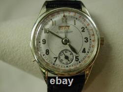 Chronographe Jaeger Le Coultre 14KT Rouge Jour 30Mm Révisé Environ Années 1940