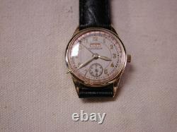 Chronographe Jaeger Le Coultre 14KT Rouge Jour 30Mm Révisé Environ Années 1940