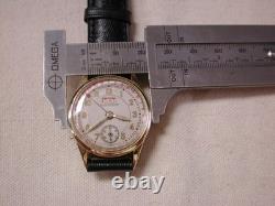 Chronographe Jaeger Le Coultre 14KT Rouge Jour 30Mm Révisé Environ Années 1940