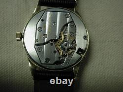 Chronographe Jaeger Le Coultre 14KT Rouge Jour 30Mm Révisé Environ Années 1940