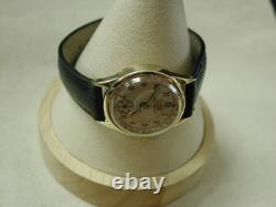 Chronographe Jaeger Le Coultre 14KT Rouge Jour 30Mm Révisé Environ Années 1940
