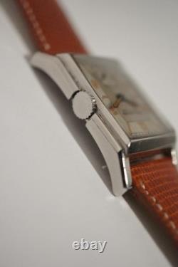 JAEGER-LECOULTRE UNIPLAN ACIER, CADRAN 2 TONS, années 40