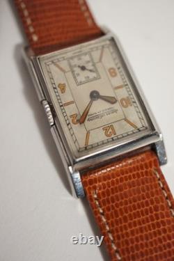 JAEGER-LECOULTRE UNIPLAN ACIER, CADRAN 2 TONS, années 40
