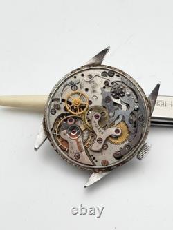 Jaeger-LeCoultre Chronographe 281 Rare Vintage 33mm Montre-Bracelet