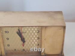 Jaeger-LeCoultre Electronic 70's desk clock