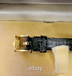 Jaeger-LeCoultre Facon Hermes Etrier or jaune boucle plaqué or signée 1960's tbé