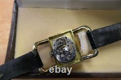 Jaeger-LeCoultre Facon Hermes Etrier or jaune boucle plaqué or signée 1960's tbé