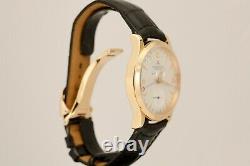 Jaeger LeCoultre Master Date 18K or Rose Automatique Triple Date Watch 140.2.87