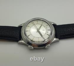 Jaeger Lecoultre Memovox En Acier A Remontage Manuel CAL. P814 De 1960 Jaeger Lecoultre Memovox En Acier A Remontage Manuel CAL. P814 De 1960
