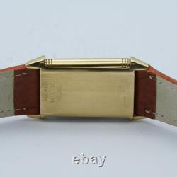 Jaeger Lecoultre Montre Hommes 24MM 18K 750 Or Reverso Quartz 250.1.09 Vintage