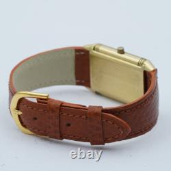 Jaeger Lecoultre Montre Hommes 24MM 18K 750 Or Reverso Quartz 250.1.09 Vintage
