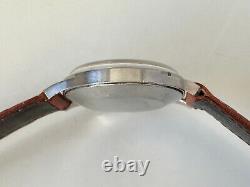Jaeger Lecoultre Swiss Vintage Steel Hand Winding watch caliber P450/4C 50' runs