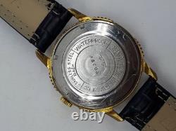 MONTRE-BRACELET HOMME SUISSE VINTAGE JAEGER LeCOULTRE PARE-CHOCS