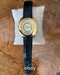 Mo Ntre Jaeger Lecoultre Memovox Automatic Watch Gold Plated Stainless Steel