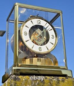 Montre Décorative Atmos Jaeger-LeCoultre D'époque 1972 En Excellentes Conditions