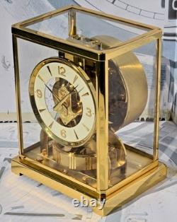 Montre Décorative Atmos Jaeger-LeCoultre D'époque 1972 En Excellentes Conditions