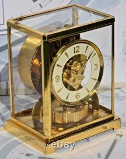 Montre Décorative Atmos Jaeger-LeCoultre D'époque 1972 En Excellentes Conditions