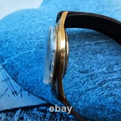 Montre-bracelet automatique vintage Jaeger-LeCoultre Asprey en or massif 9 ca