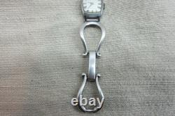 Montre-bracelet femme vintage Jaeger Lecoultre avec bracelet maille argent