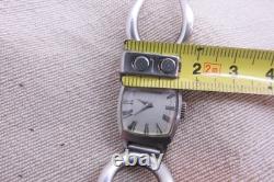 Montre-bracelet femme vintage Jaeger Lecoultre avec bracelet maille argent