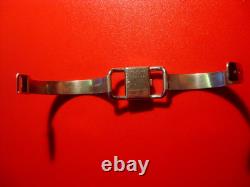 Montre de dame Jaeger Lecoultre. Modèle étrier siglé Hermès, bracelet argent