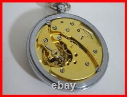 Montre de poche manuelle Jaeger-LeCoultre P49951 flèche large militaire WWII