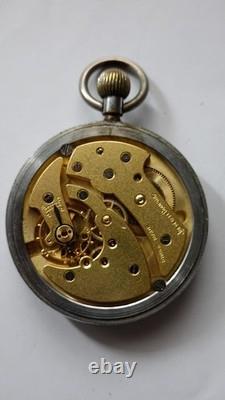 Montre de poche militaire Jaeger-LeCoultre de la Seconde Guerre mondiale