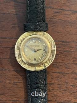 Montre femme ancienne JAEGER LECOULTRE or 18 carats, révisée