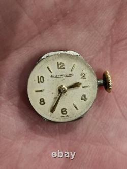 Montre femme vintage Jaeger Lecoultre en or jaune 18 K