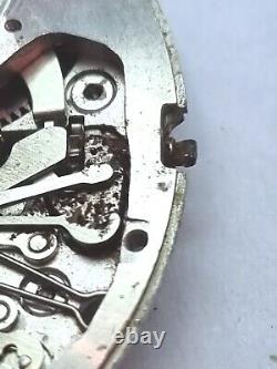 Mouvement de montre ancienne homme jaeger lecoultre K-910 pour pièces horloger