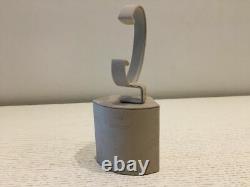 Nouveau Support De Montre JAEGER LeCOULTRE 7 X 4 X 7 Cm Nouveau Support De Montre JAEGER LeCOULTRE 7 X 4 X 7 Cm