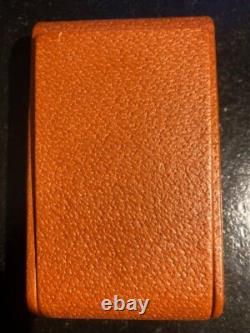 Pendulette Ados Hermès cuir fauve, mouvement Jaeger Lecoultre pour Hermès