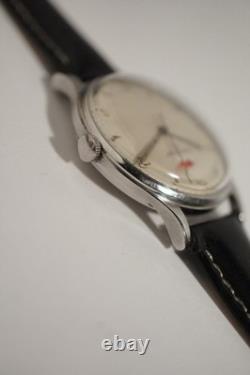 RARE JAEGER-LECOULTRE RESERVE DE MARCHE EN ACIER, 37 mm, AUTOMATIQUE