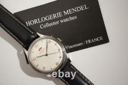RARE JAEGER-LECOULTRE RESERVE DE MARCHE EN ACIER, 37 mm, AUTOMATIQUE